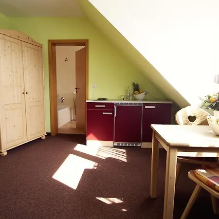 Guest house Brotzeit-stadl Gbr Bad Staffelstein